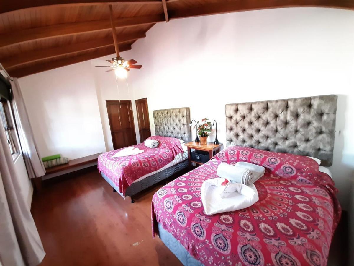 Luna Inn B&B Ciudad Cariari Bagian luar foto